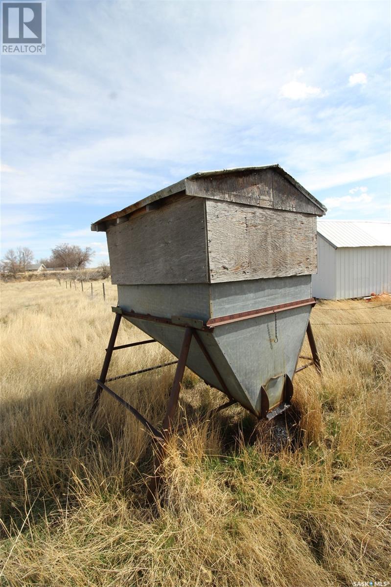 0 Railway Street E, Eastend, SK - Outdoor