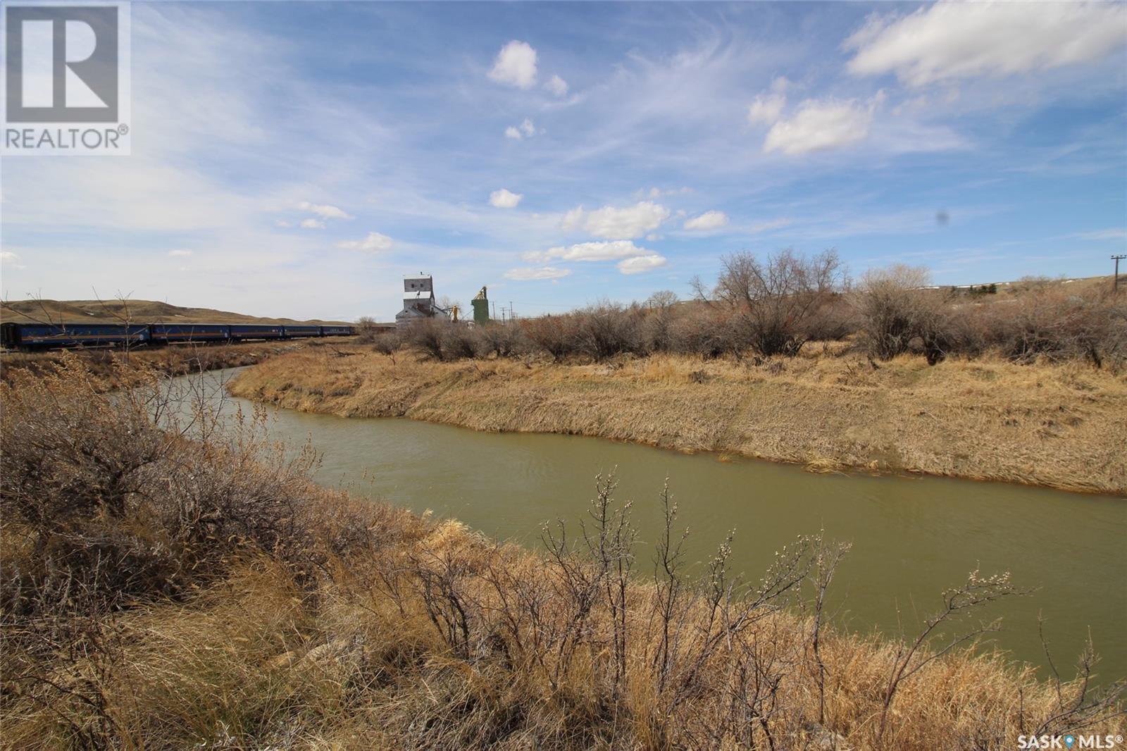 0 Railway Street E, Eastend, SK - Outdoor With Body Of Water With View