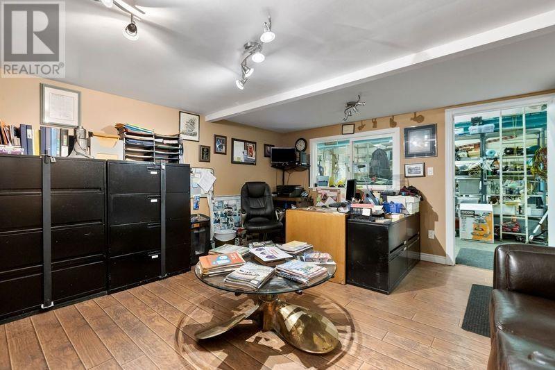 2 11771 Horseshoe Way, Richmond, BC