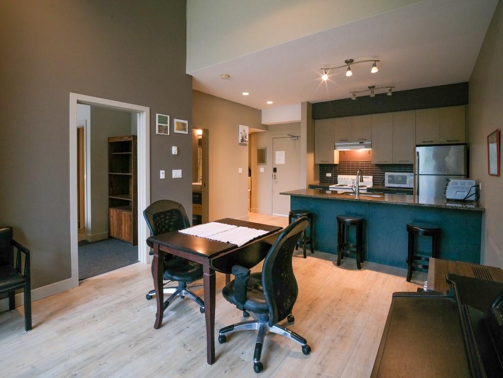 303-30 Monashee Road, Vernon, BC - Indoor