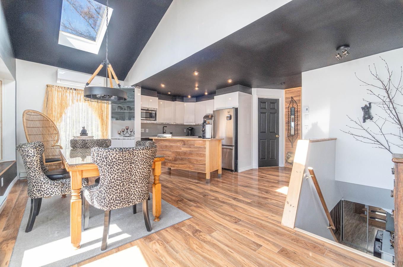 Dining room - 103 - 111 Ch. Du Lac-Aux-Bois-Francs O., Rivière-Rouge, QC - Indoor