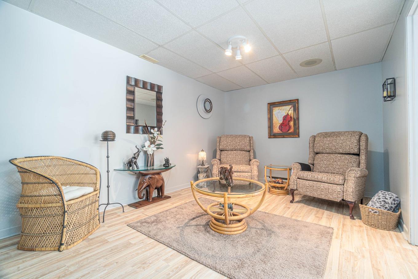 Family room - 103 - 111 Ch. Du Lac-Aux-Bois-Francs O., Rivière-Rouge, QC - Indoor