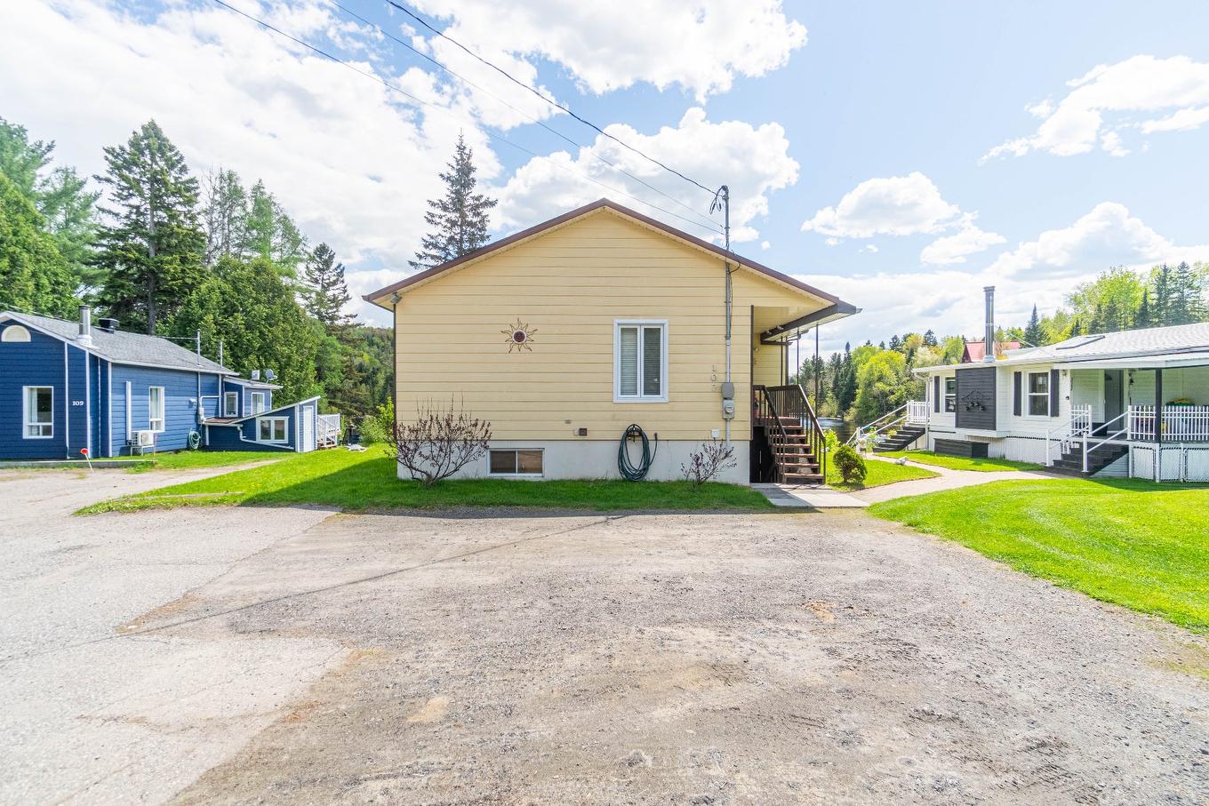 Exterior - 103 - 111 Ch. Du Lac-Aux-Bois-Francs O., Rivière-Rouge, QC - Outdoor