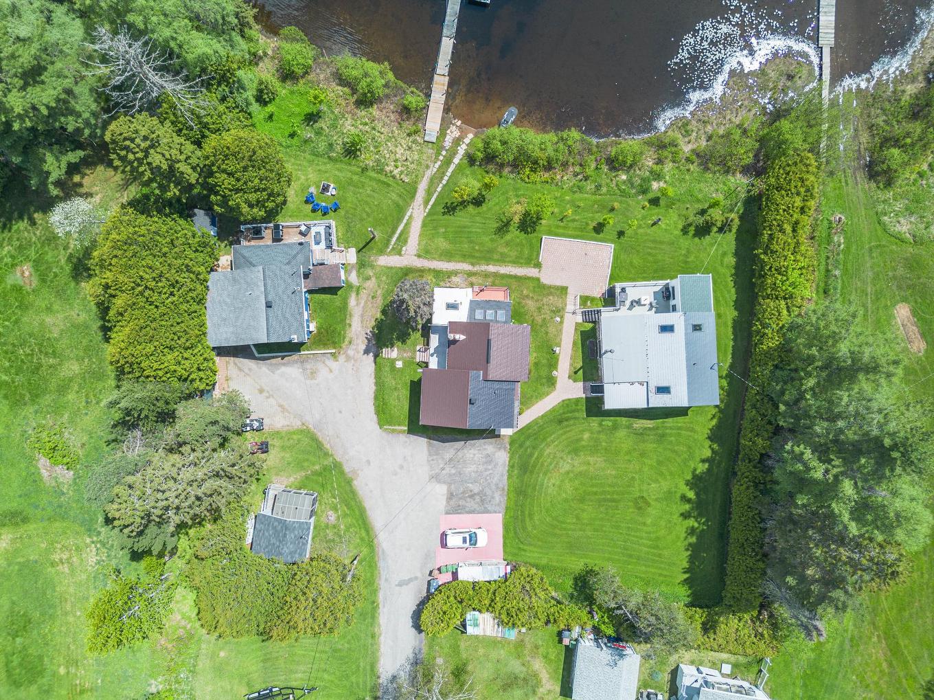 Aerial photo - 103 - 111 Ch. Du Lac-Aux-Bois-Francs O., Rivière-Rouge, QC - Outdoor With View