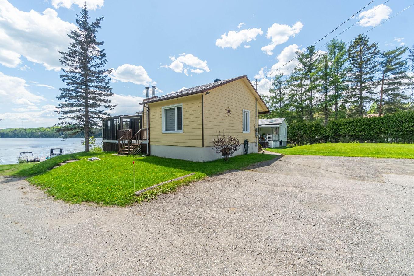 Exterior - 103 - 111 Ch. Du Lac-Aux-Bois-Francs O., Rivière-Rouge, QC - Outdoor