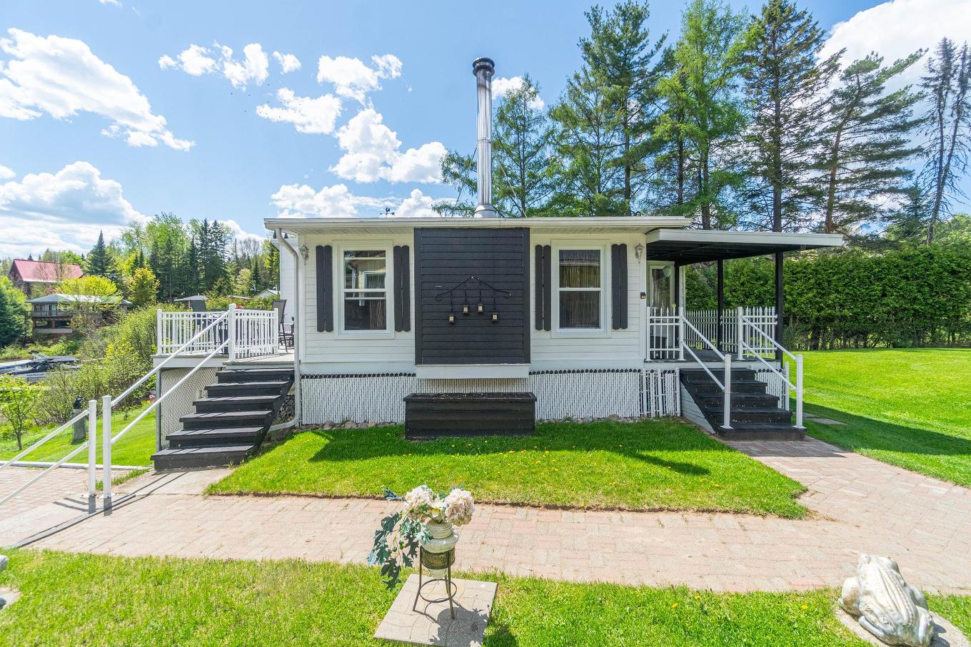 Exterior - 103 - 111 Ch. Du Lac-Aux-Bois-Francs O., Rivière-Rouge, QC - Outdoor