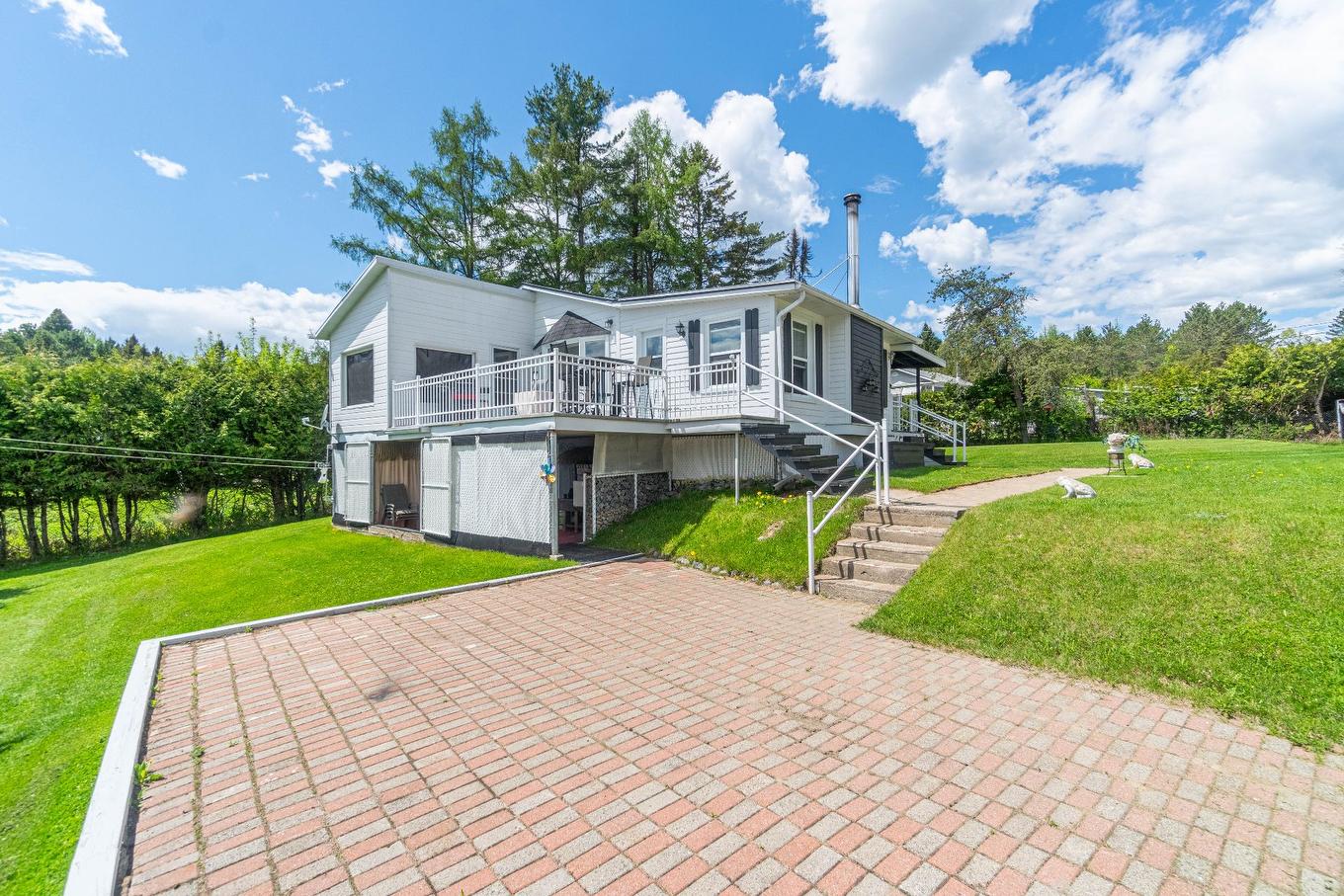 Exterior - 103 - 111 Ch. Du Lac-Aux-Bois-Francs O., Rivière-Rouge, QC - Outdoor