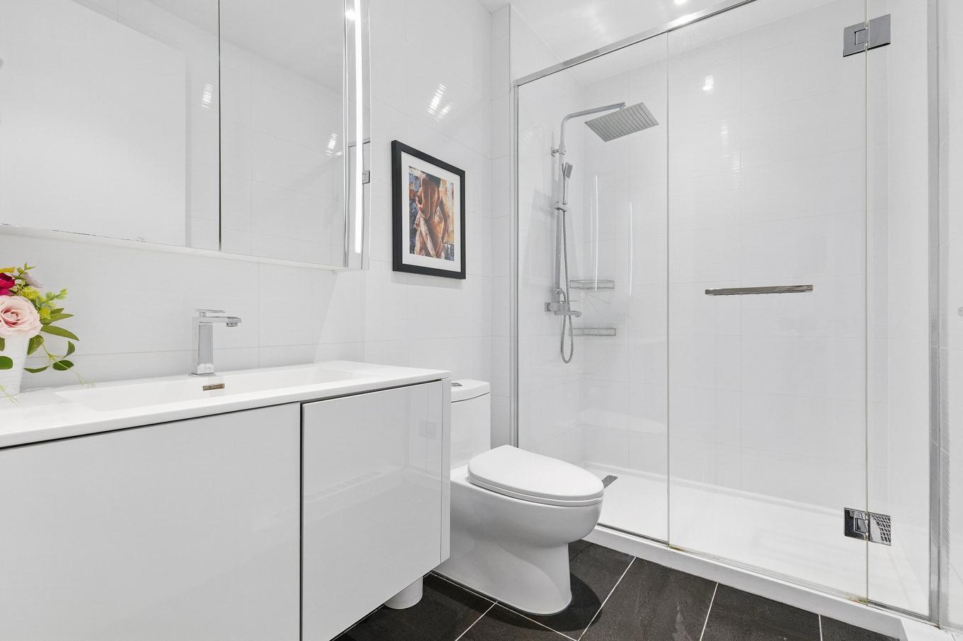 Bathroom - 1407-1188 Av. Union, Montréal (Ville-Marie), QC - Indoor Photo Showing Bathroom