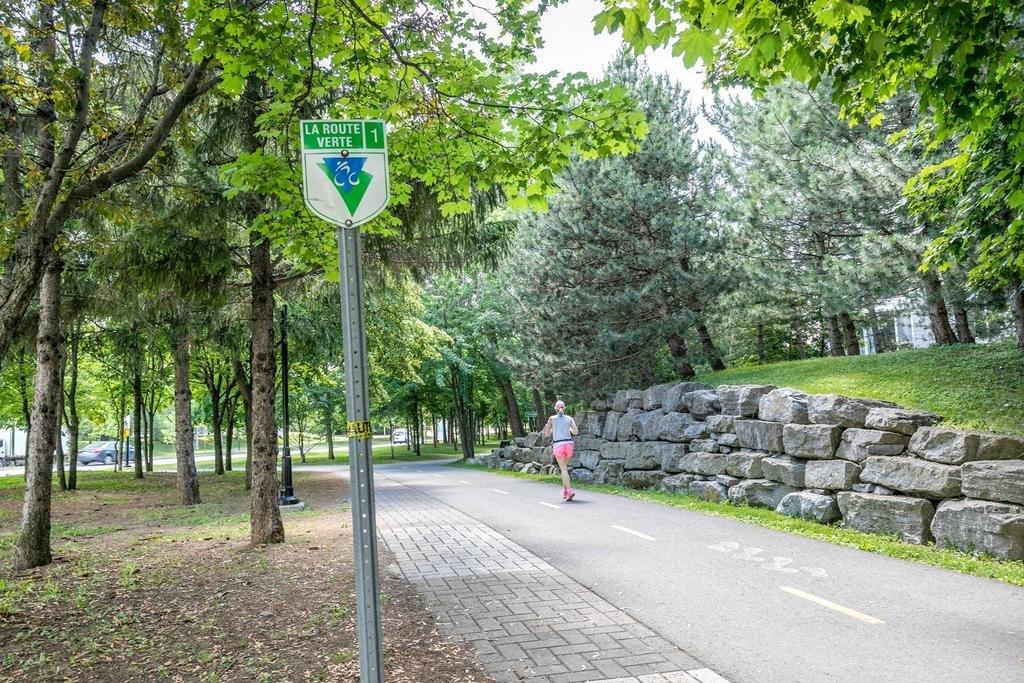 Face arrière - 123-210 Ch. Du Golf, Montréal (Verdun/Île-Des-Soeurs), QC - Outdoor