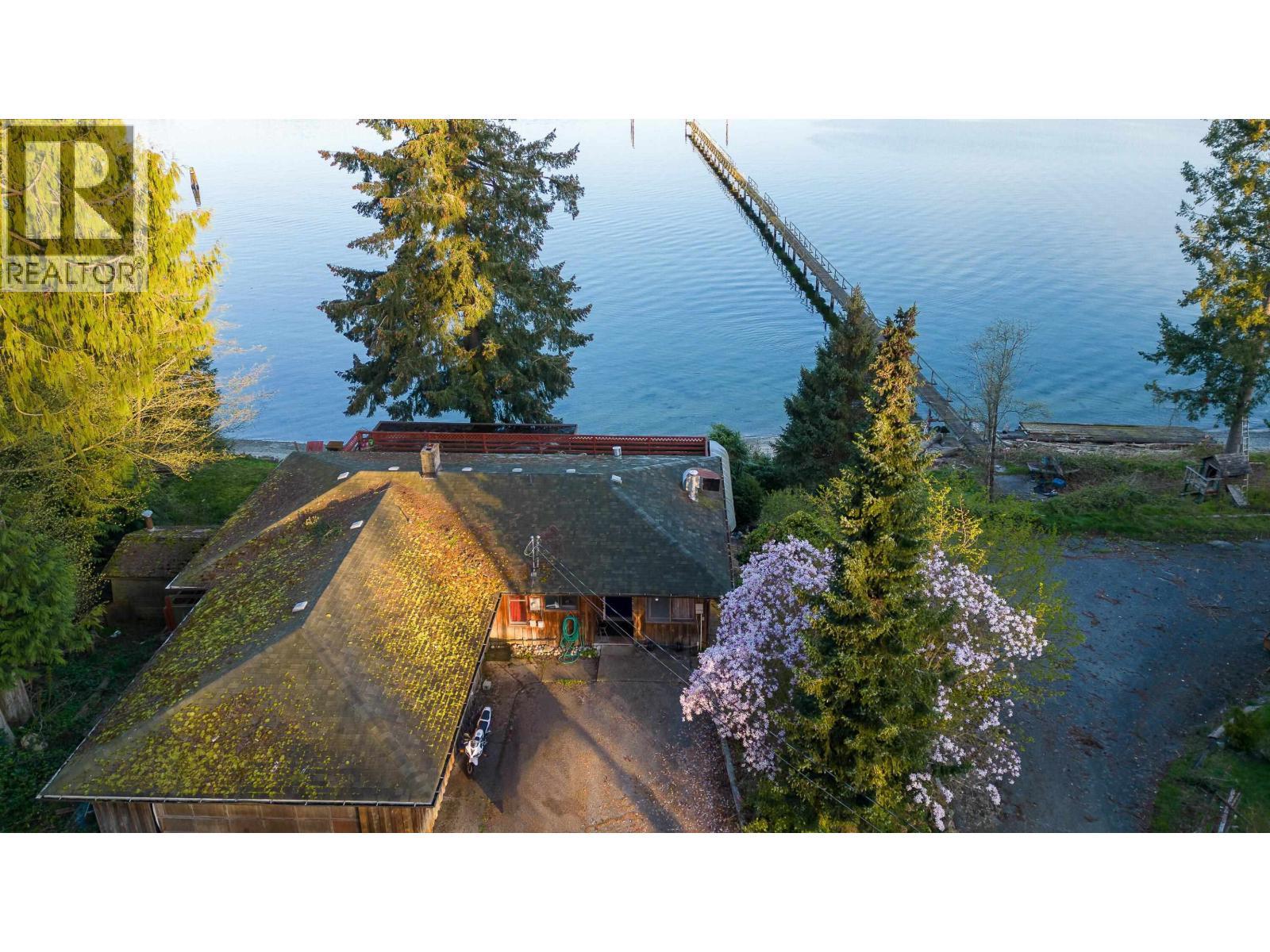 5591 Delta Road, Sechelt, BC