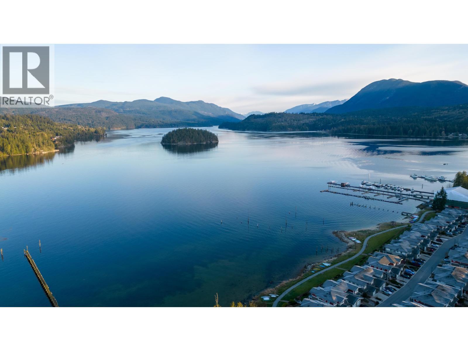 5591 Delta Road, Sechelt, BC