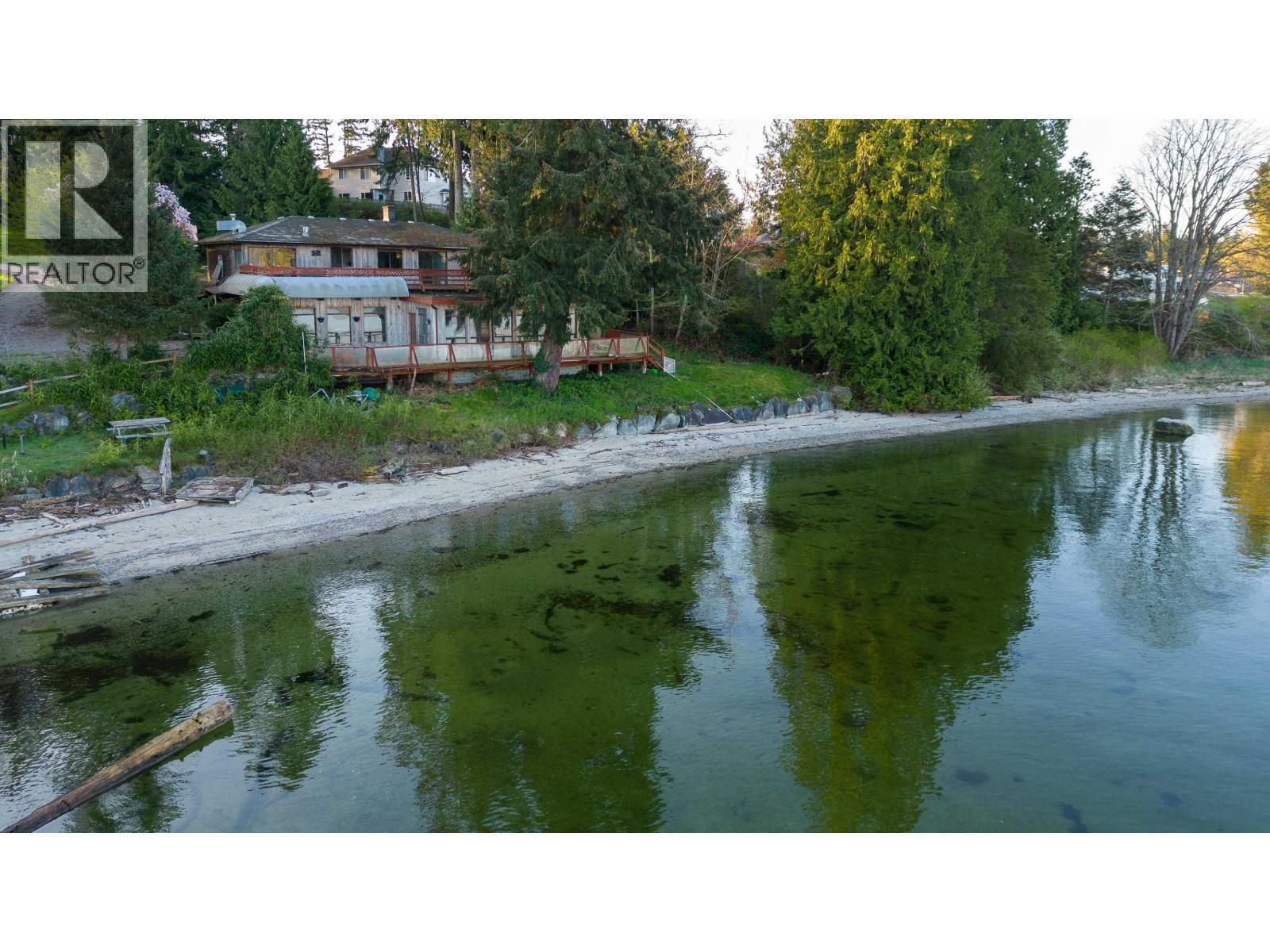 5591 Delta Road, Sechelt, BC