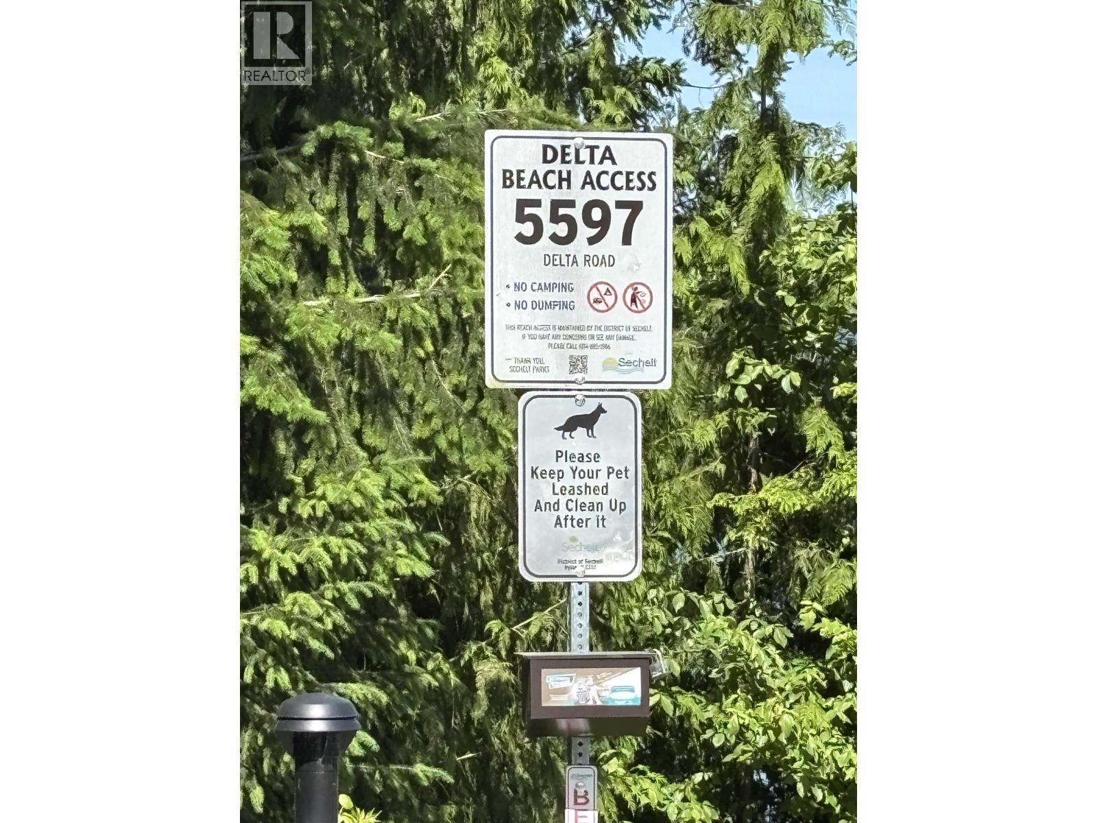 5591 Delta Road, Sechelt, BC