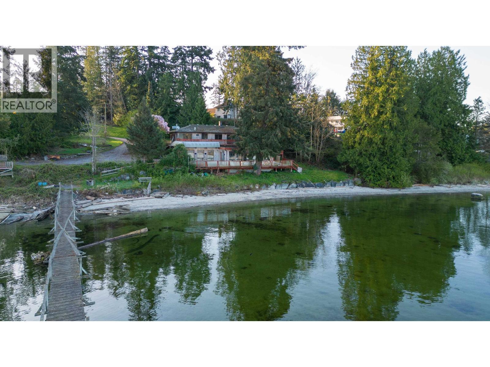 5591 Delta Road, Sechelt, BC