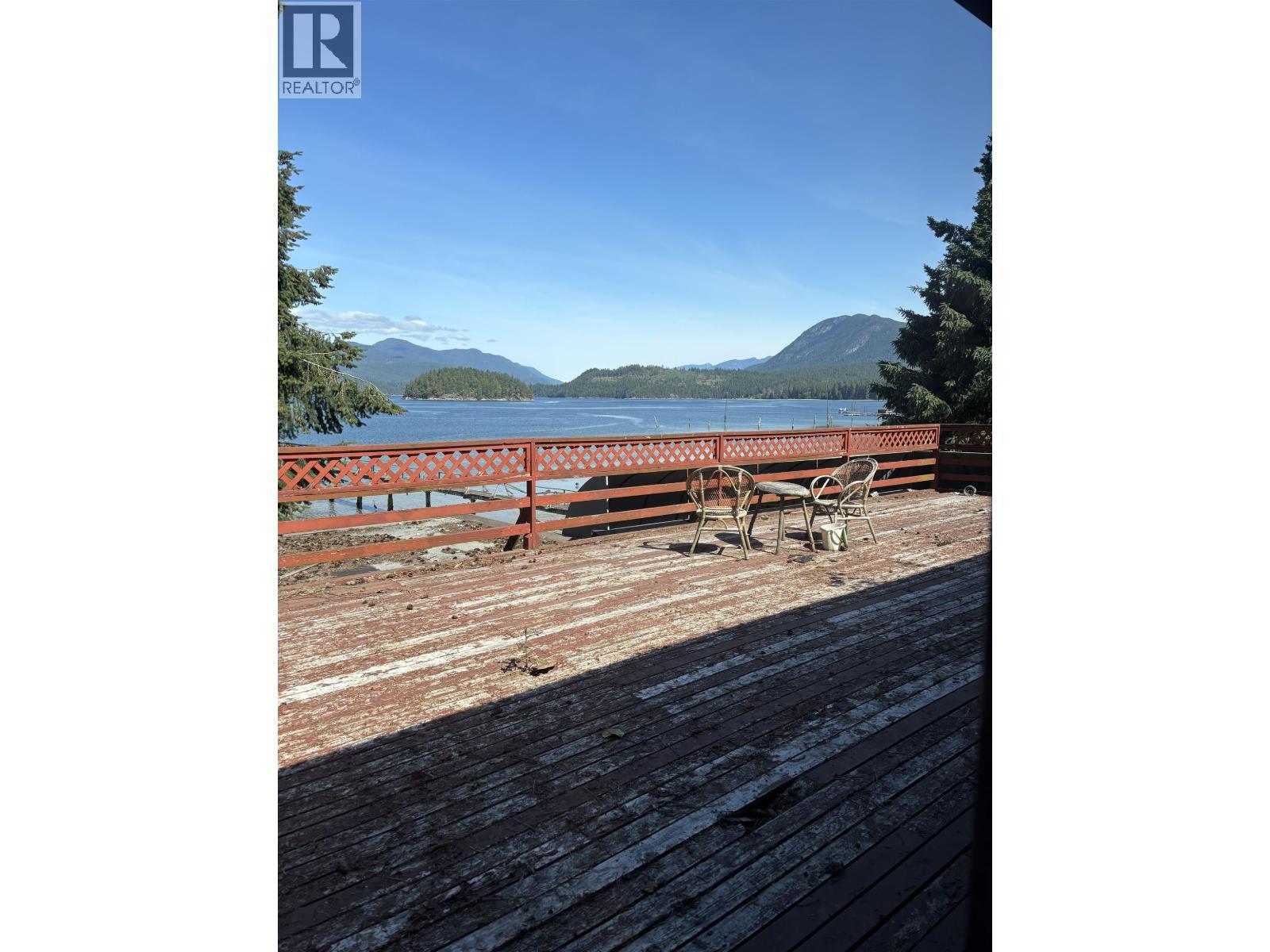 5591 Delta Road, Sechelt, BC