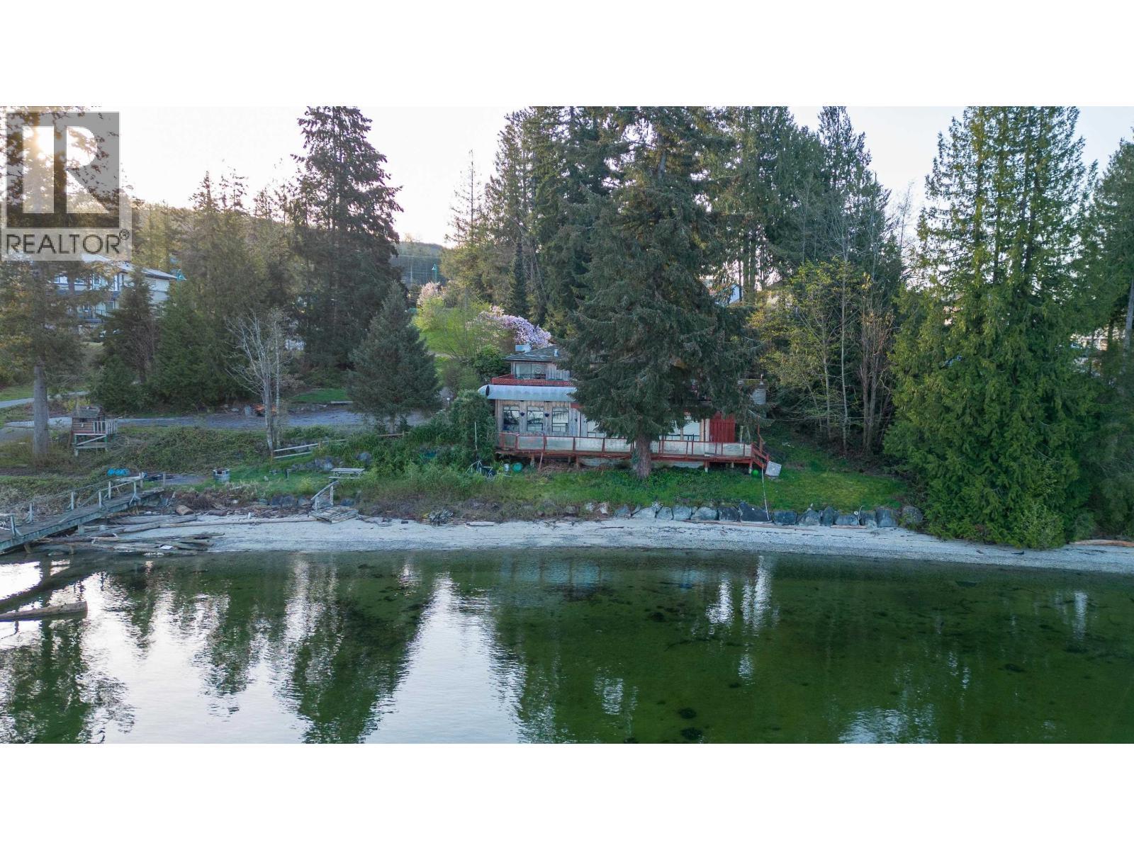 5591 Delta Road, Sechelt, BC