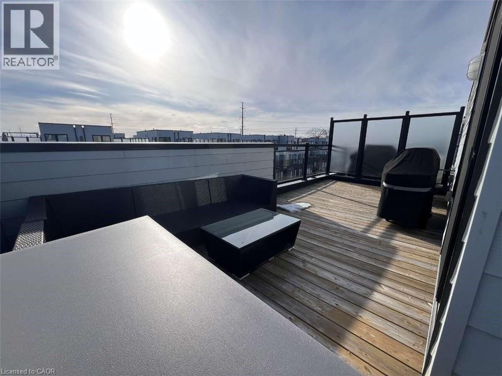 2255 Mcnab Lane Unit# 9, Mississauga, ON - Outdoor