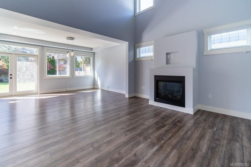 4462 Tyndall Ave, Saanich, BC