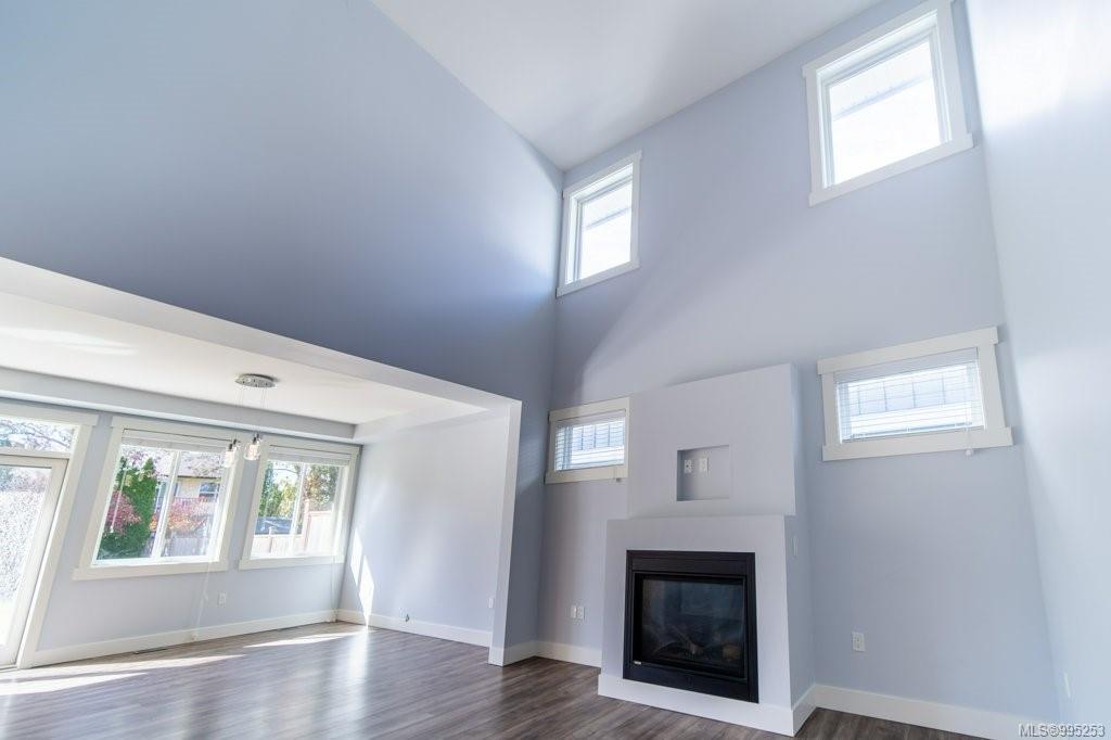 4462 Tyndall Ave, Saanich, BC