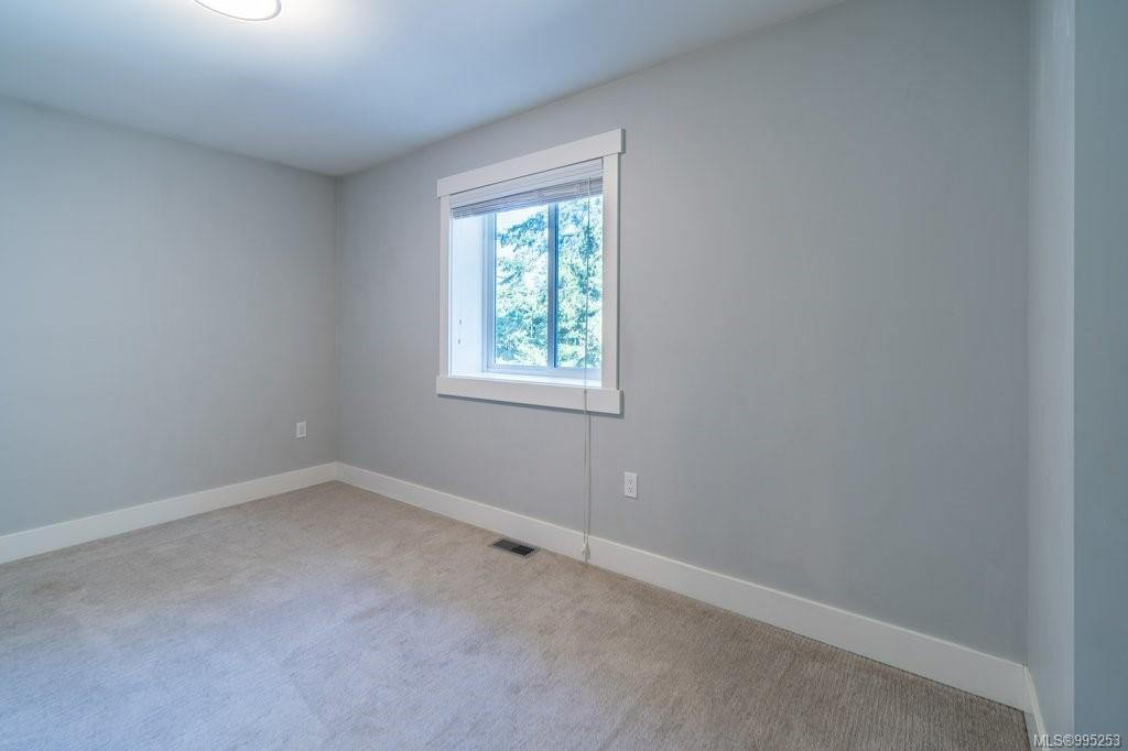 4462 Tyndall Ave, Saanich, BC