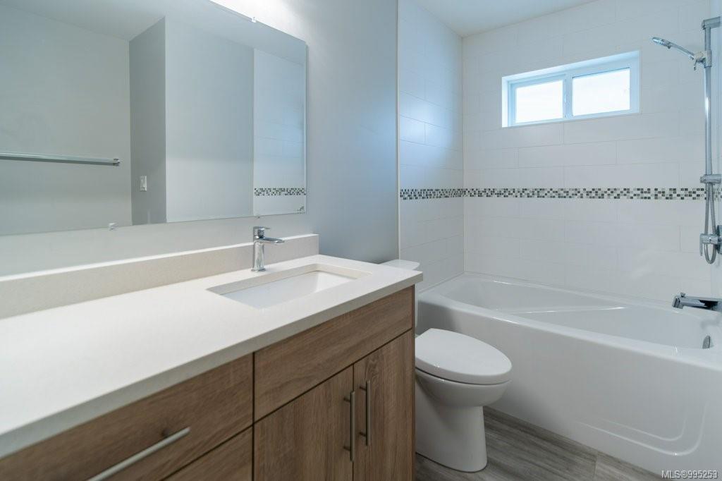 4462 Tyndall Ave, Saanich, BC