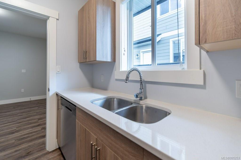 4462 Tyndall Ave, Saanich, BC