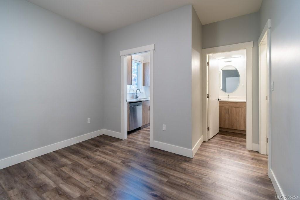 4462 Tyndall Ave, Saanich, BC