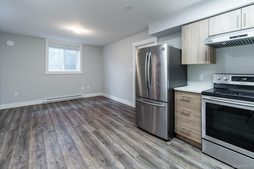 4462 Tyndall Ave, Saanich, BC