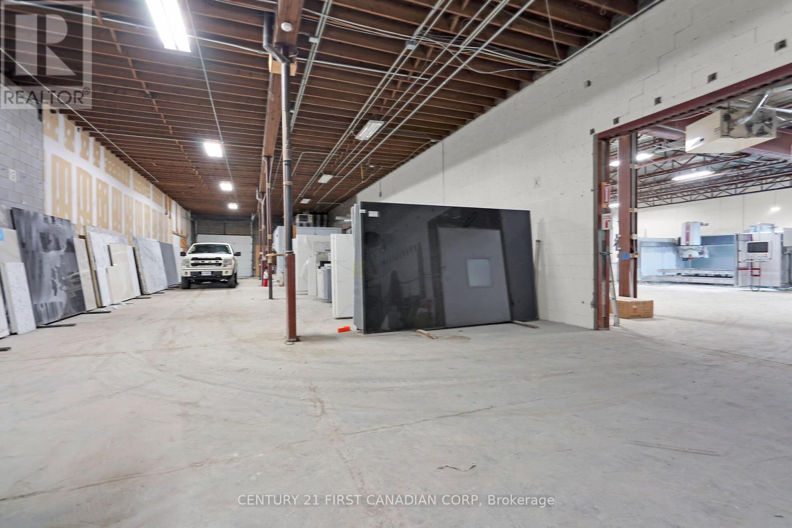 549 First Street, London East (East H), ON