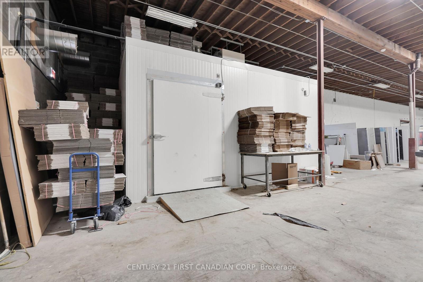 549 First Street, London East (East H), ON