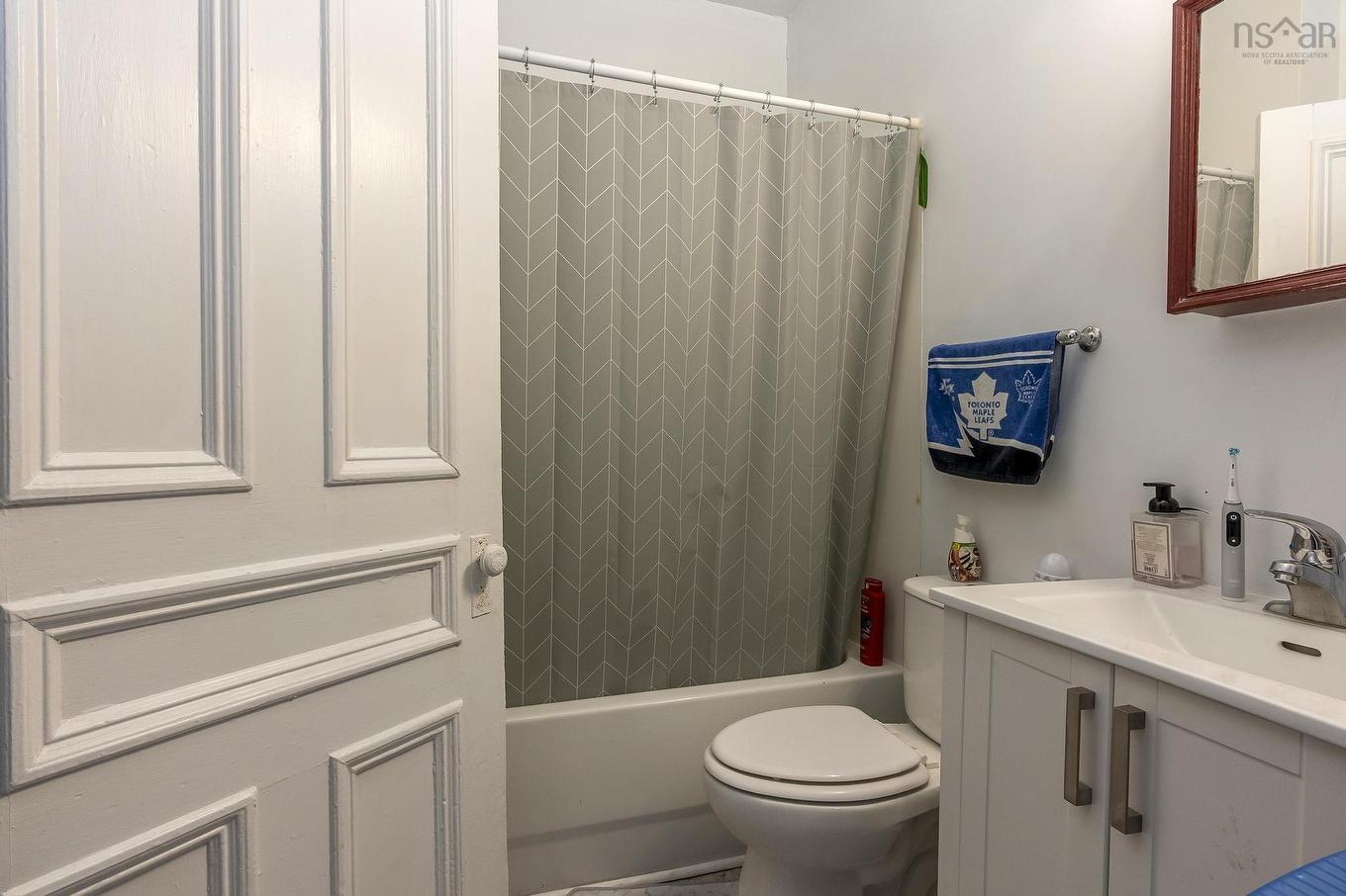 233-235 Marsh Street, New Glasgow, NS