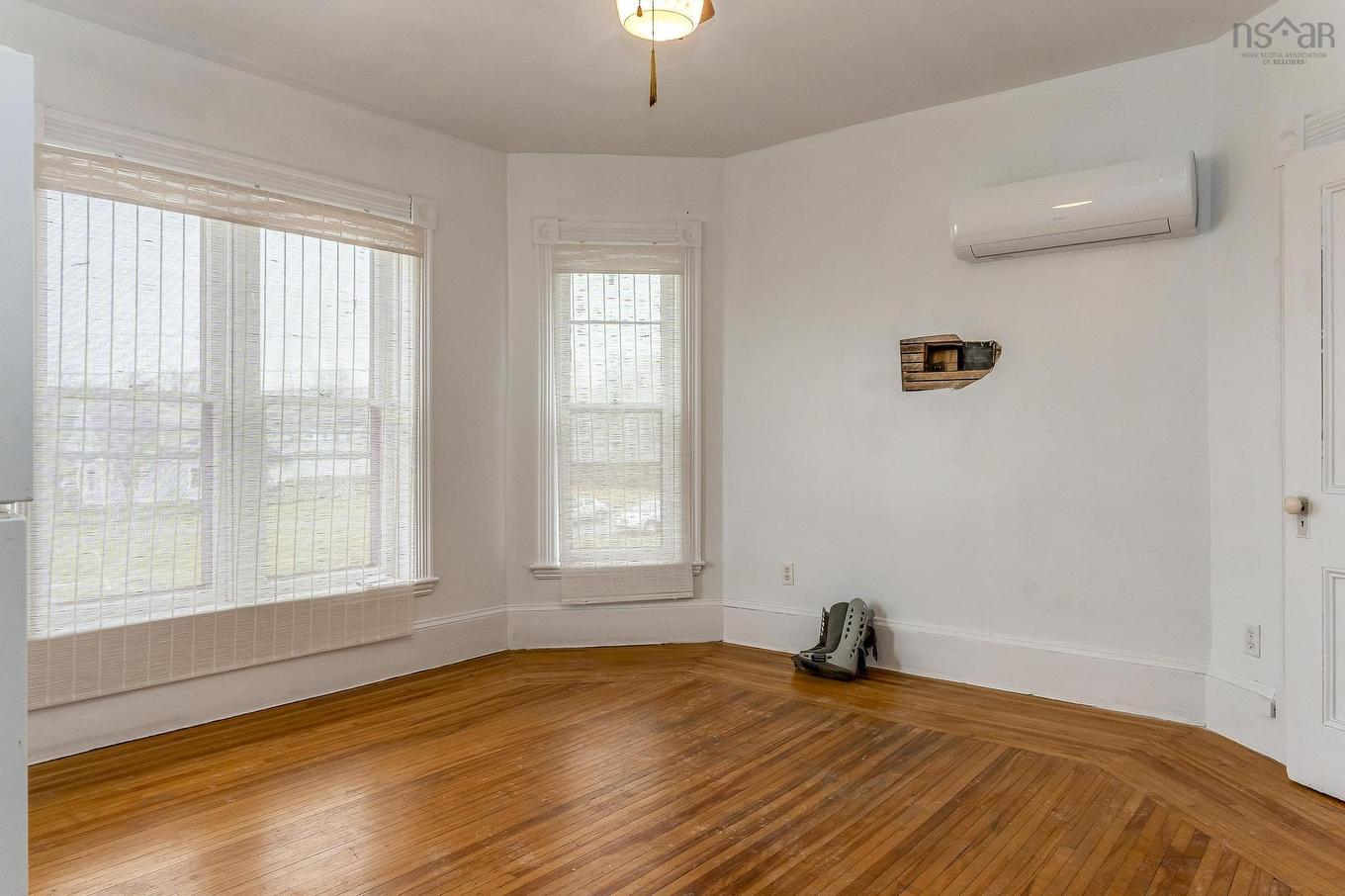 233-235 Marsh Street, New Glasgow, NS