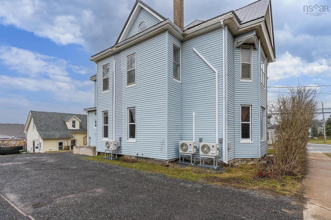 233-235 Marsh Street, New Glasgow, NS