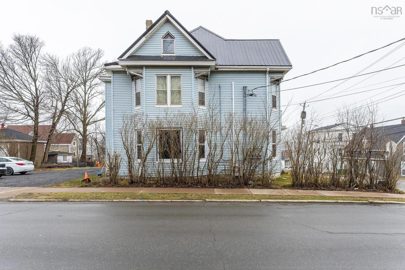 233-235 Marsh Street, New Glasgow, NS