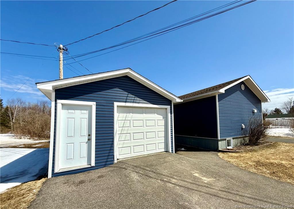 108 Rue Des Erables, Saint-Léolin, NB