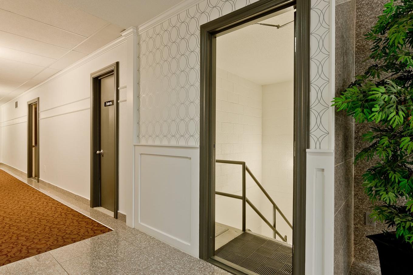 Corridor - 209-2600 Boul. De Portland, Sherbrooke (Les Nations), QC - Indoor Photo Showing Other Room