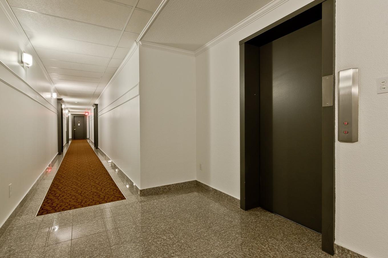 Corridor - 209-2600 Boul. De Portland, Sherbrooke (Les Nations), QC - Indoor Photo Showing Other Room