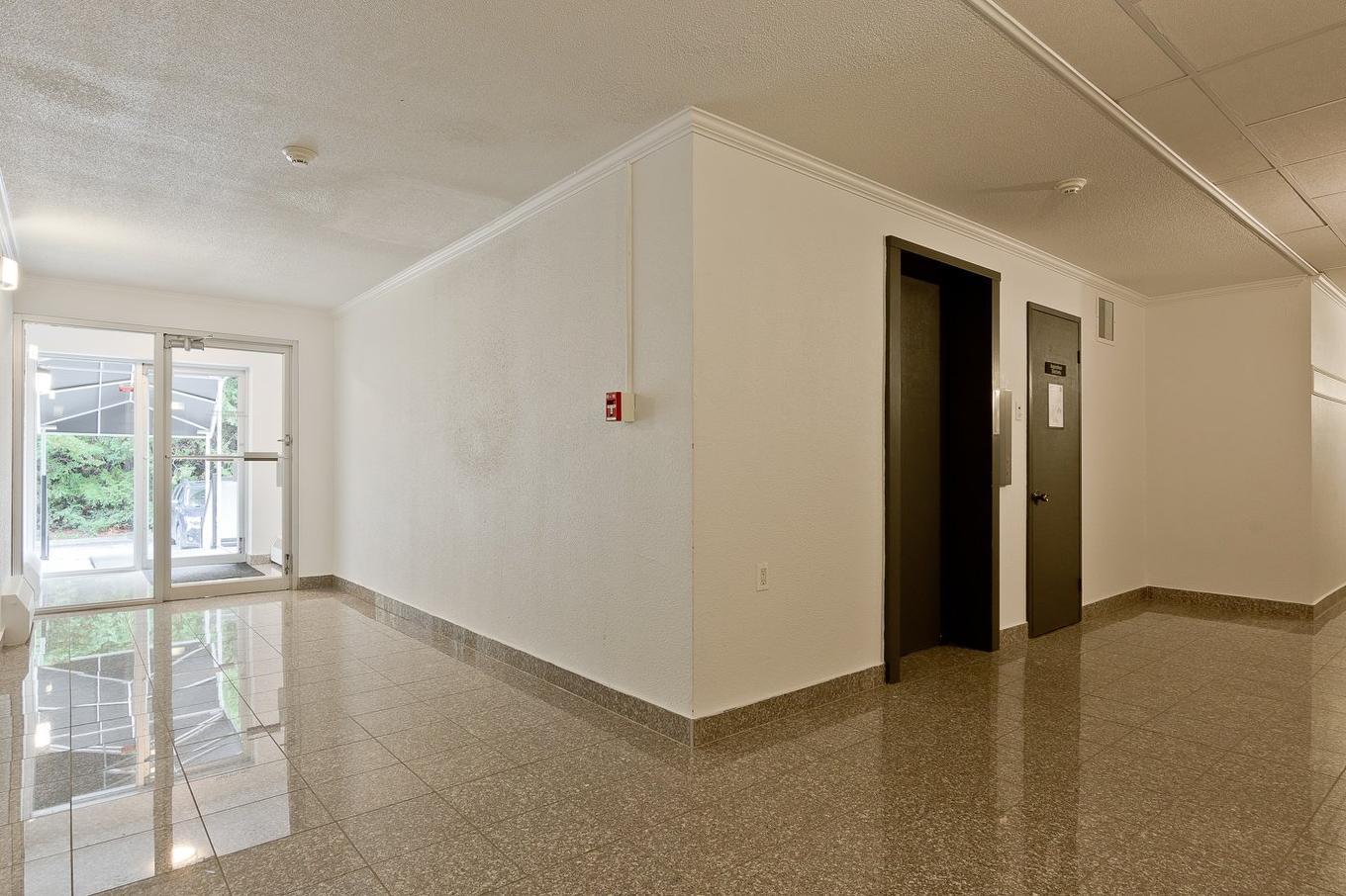 Corridor - 209-2600 Boul. De Portland, Sherbrooke (Les Nations), QC - Indoor Photo Showing Other Room