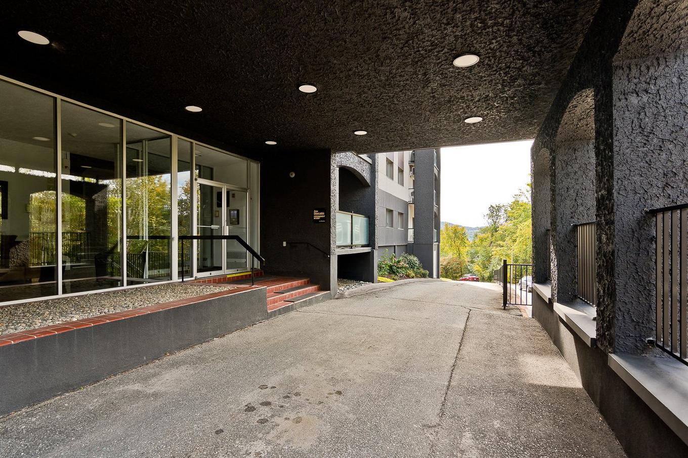 Extérieur - 209-2600 Boul. De Portland, Sherbrooke (Les Nations), QC - Outdoor