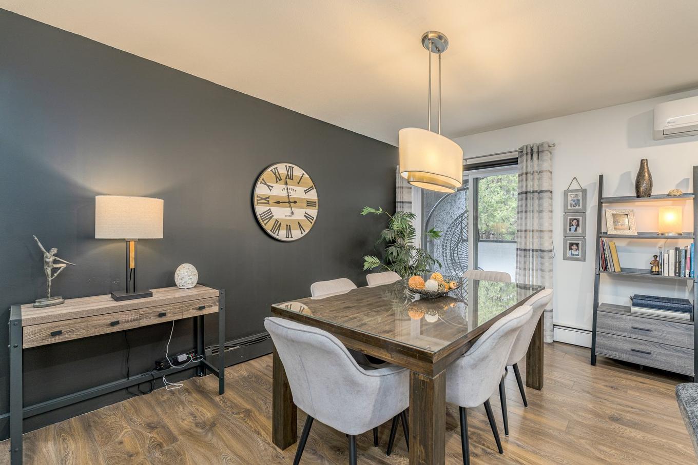 Salle à manger - 209-2600 Boul. De Portland, Sherbrooke (Les Nations), QC - Indoor Photo Showing Dining Room