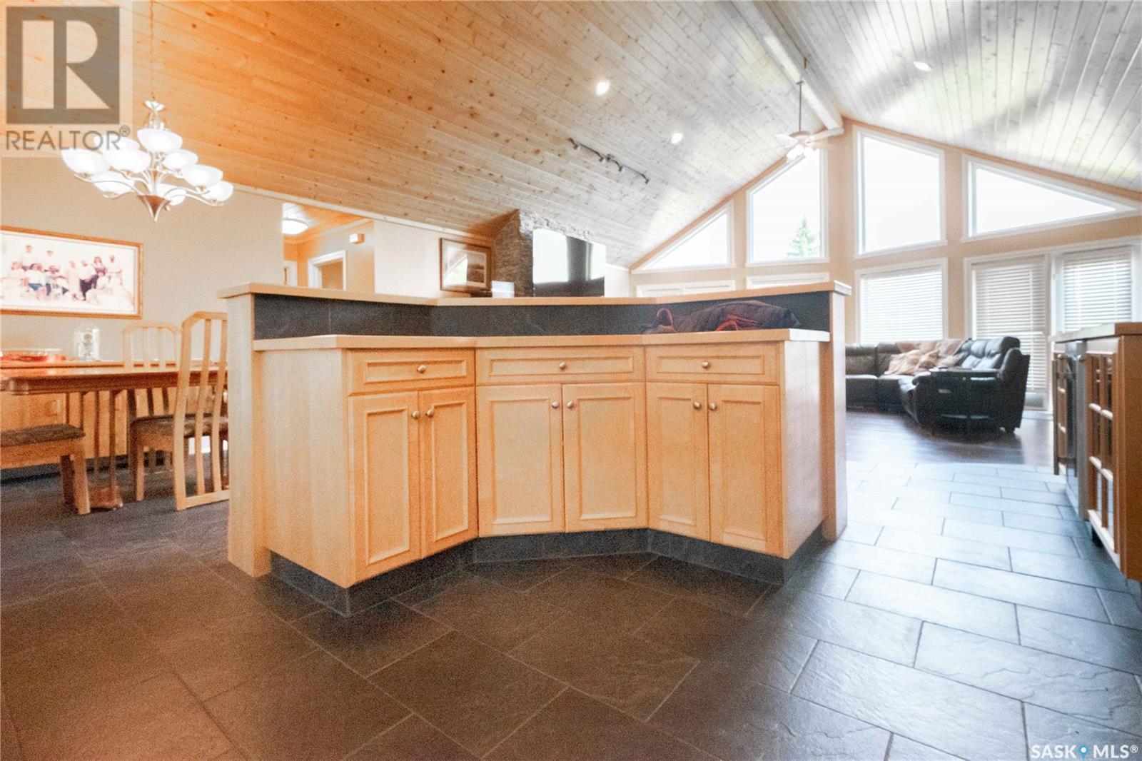 49 Taylor Street, North Qu'Appelle Rm No. 187, SK - Indoor Photo Showing Other Room