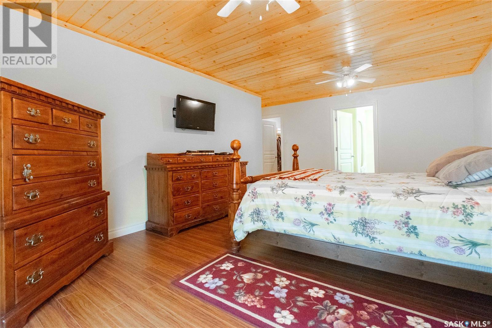 49 Taylor Street, North Qu'Appelle Rm No. 187, SK - Indoor Photo Showing Bedroom