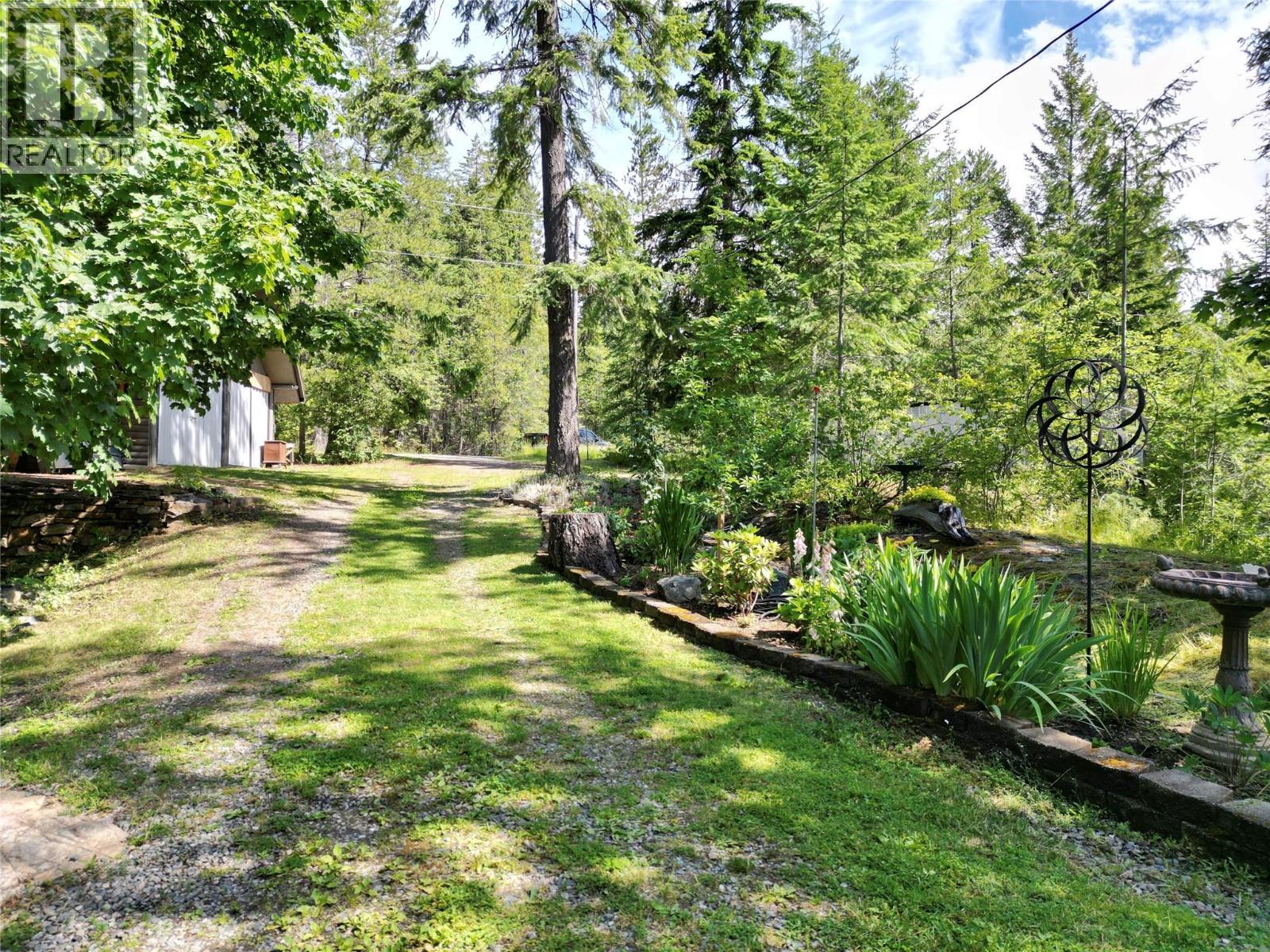 4258 31 Highway, Ainsworth, BC - Outdoor