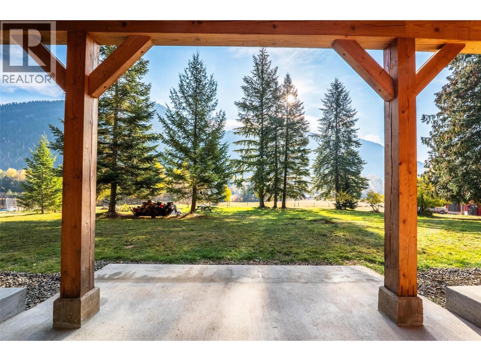 8774 6 Highway, Salmo, BC - Outdoor