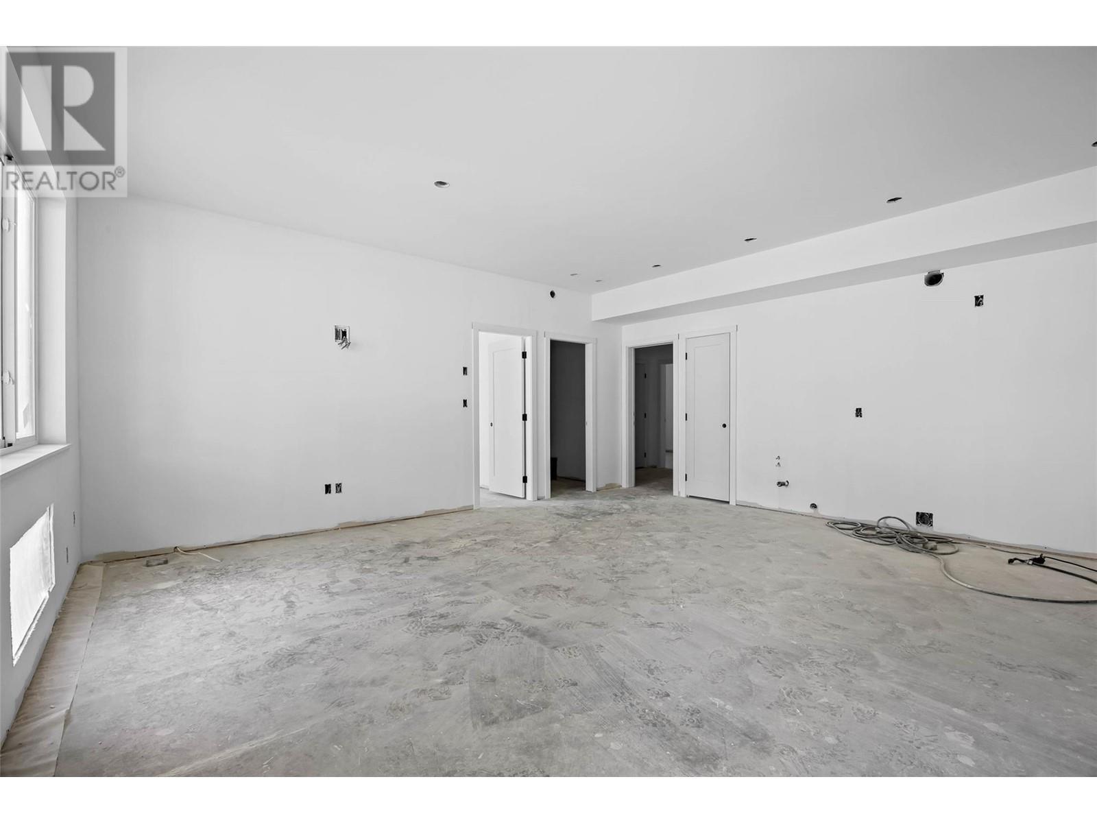 2850 Thompson Drive, Kamloops, BC - Indoor