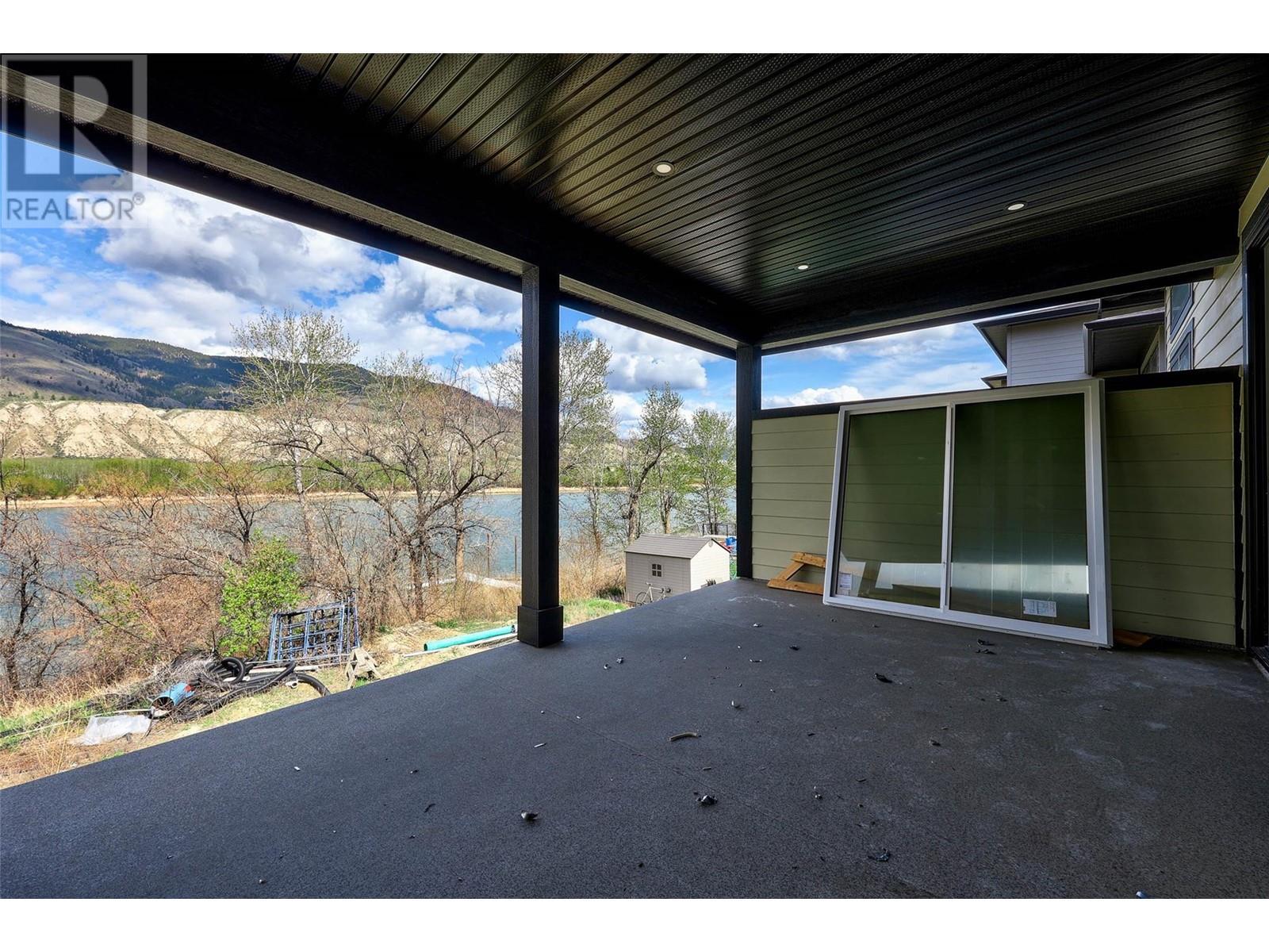 2850 Thompson Drive, Kamloops, BC - Outdoor With Deck Patio Veranda With Exterior