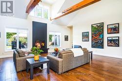 Open floor plan great room & modern gas fireplace -