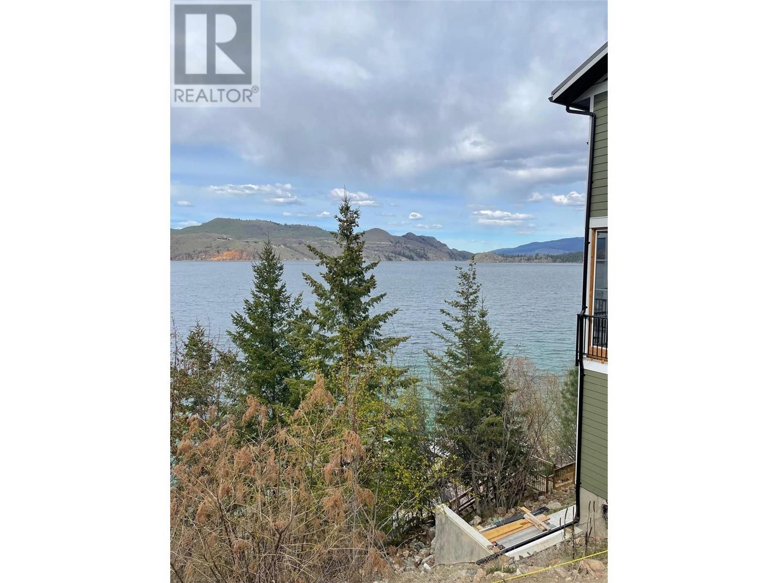 5649 Cosens Bay Road Unit# 8, Coldstream, BC