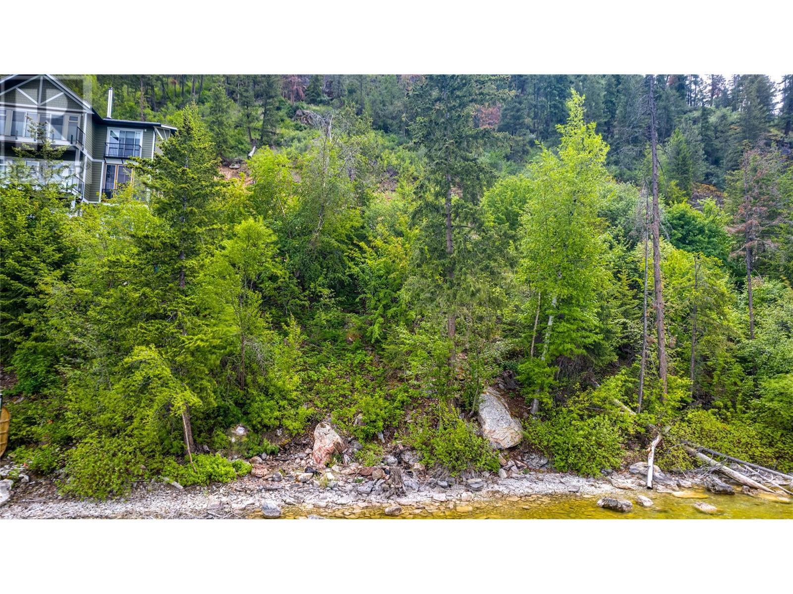 5649 Cosens Bay Road Unit# 8, Coldstream, BC