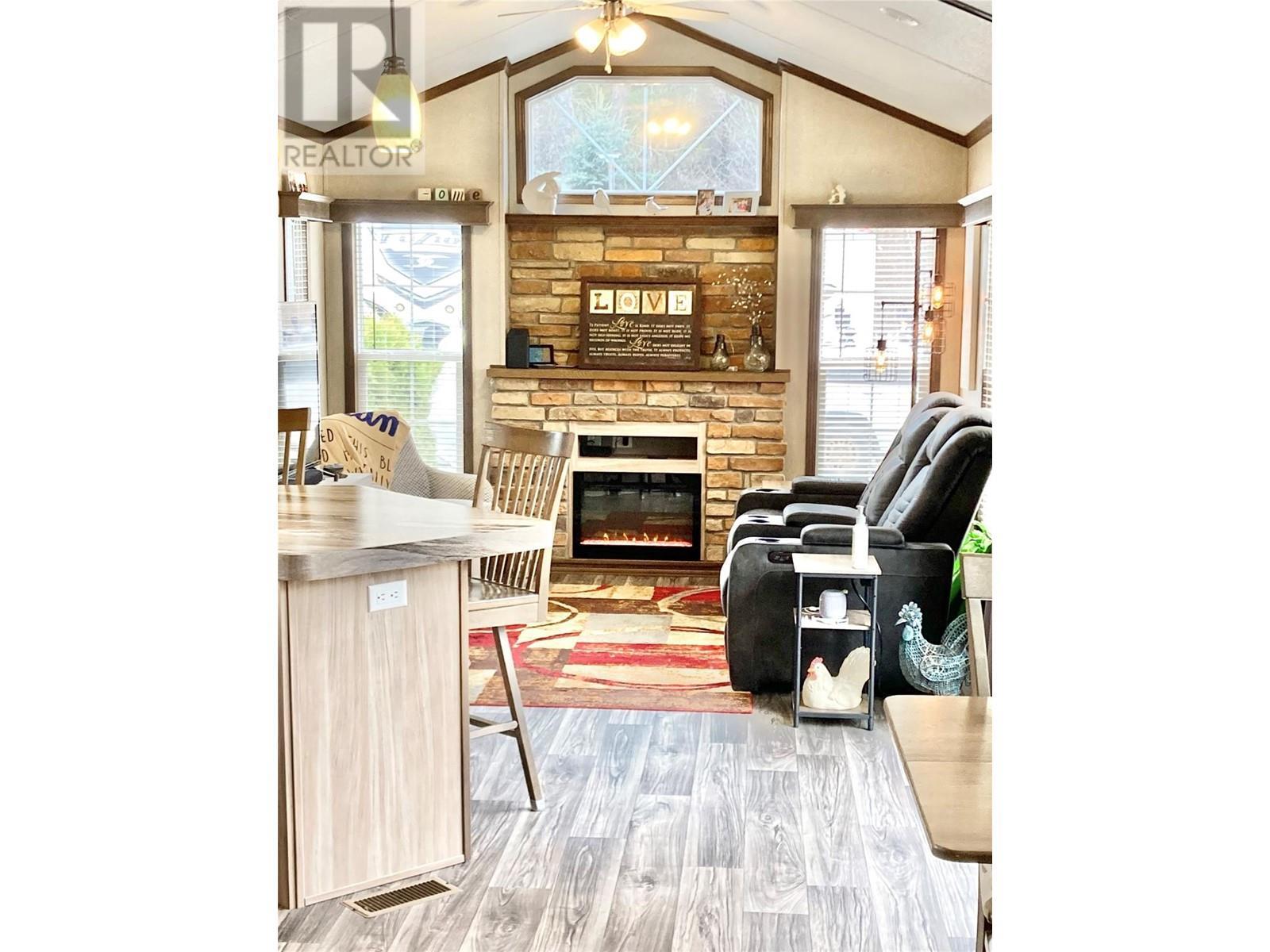 321 Copper Avenue N Unit# 50, Greenwood, BC